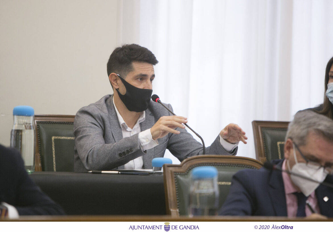 Diana Morant paga 3.630 € por un articulo propagandístico en un semanario independentista Catalán.